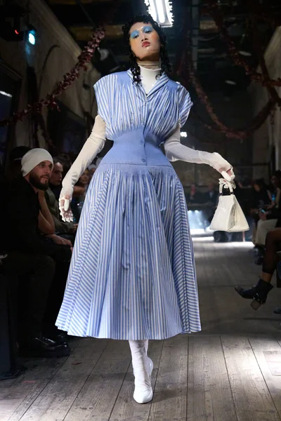 Look 42